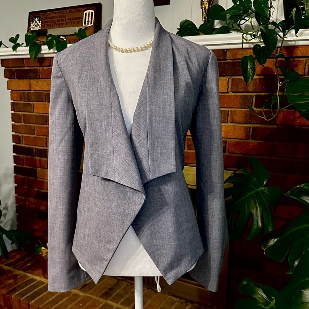 🛍️ Rafaella Open blazer jacket great condition.